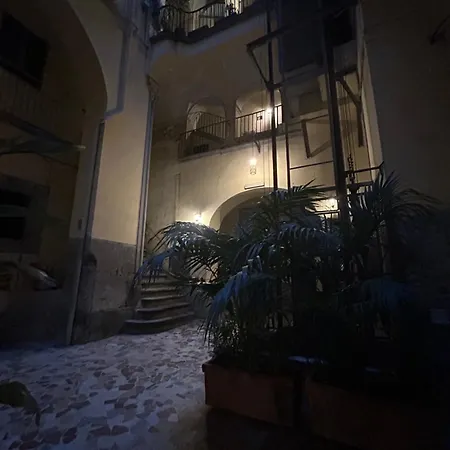 Anni Apartment Chiaia Naples Exterior photo